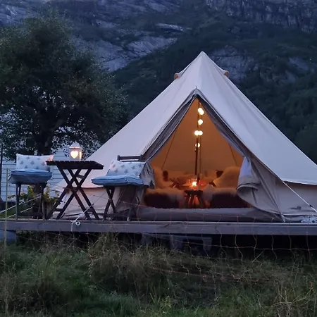 Flatheim Glamping Viksdalen